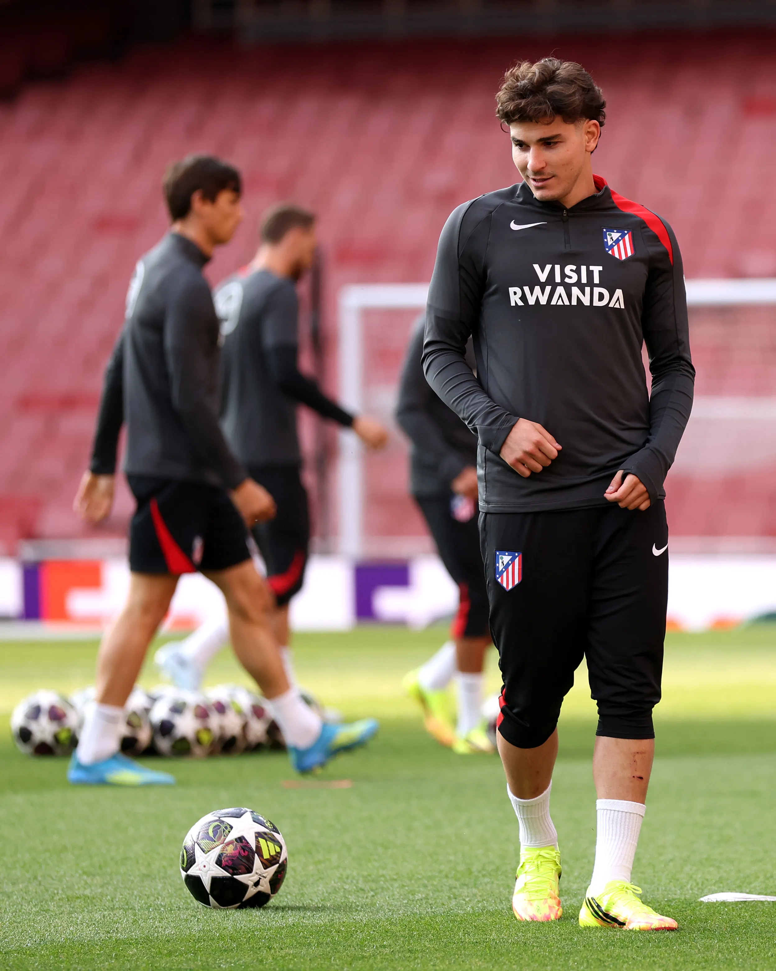 Julián Álvarez no verá acción este sábado ante Celta.