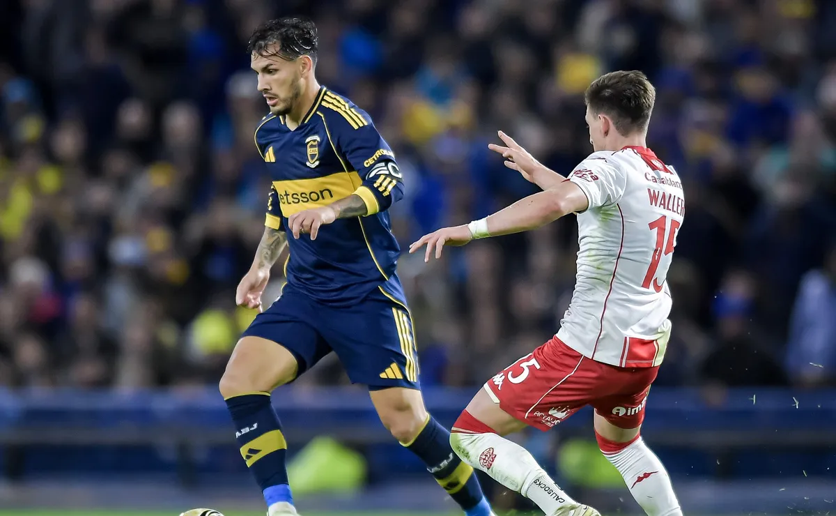 En un partido histórico, Huracán eliminó a Boca en La Bombonera con dos ...