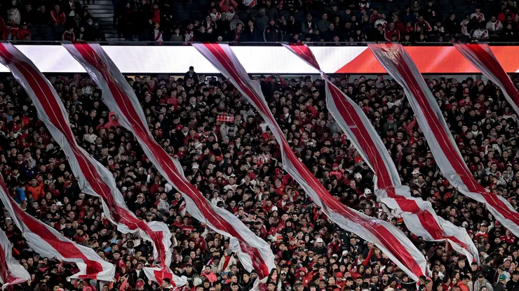 Los hinchas de River, presentes en el Monumental contra San Lorenzo.