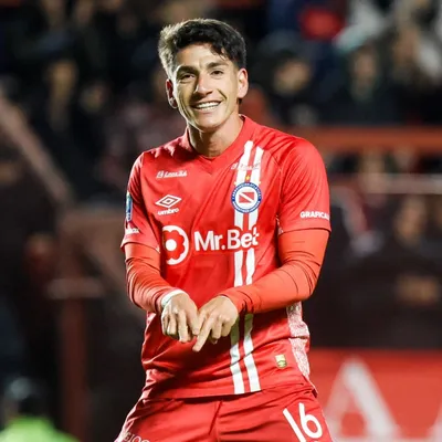 Pronósticos Argentinos Juniors vs. Huracán: el Bicho quiere hacerse fuerte en La Paternal por los cuartos del Apertura 2026