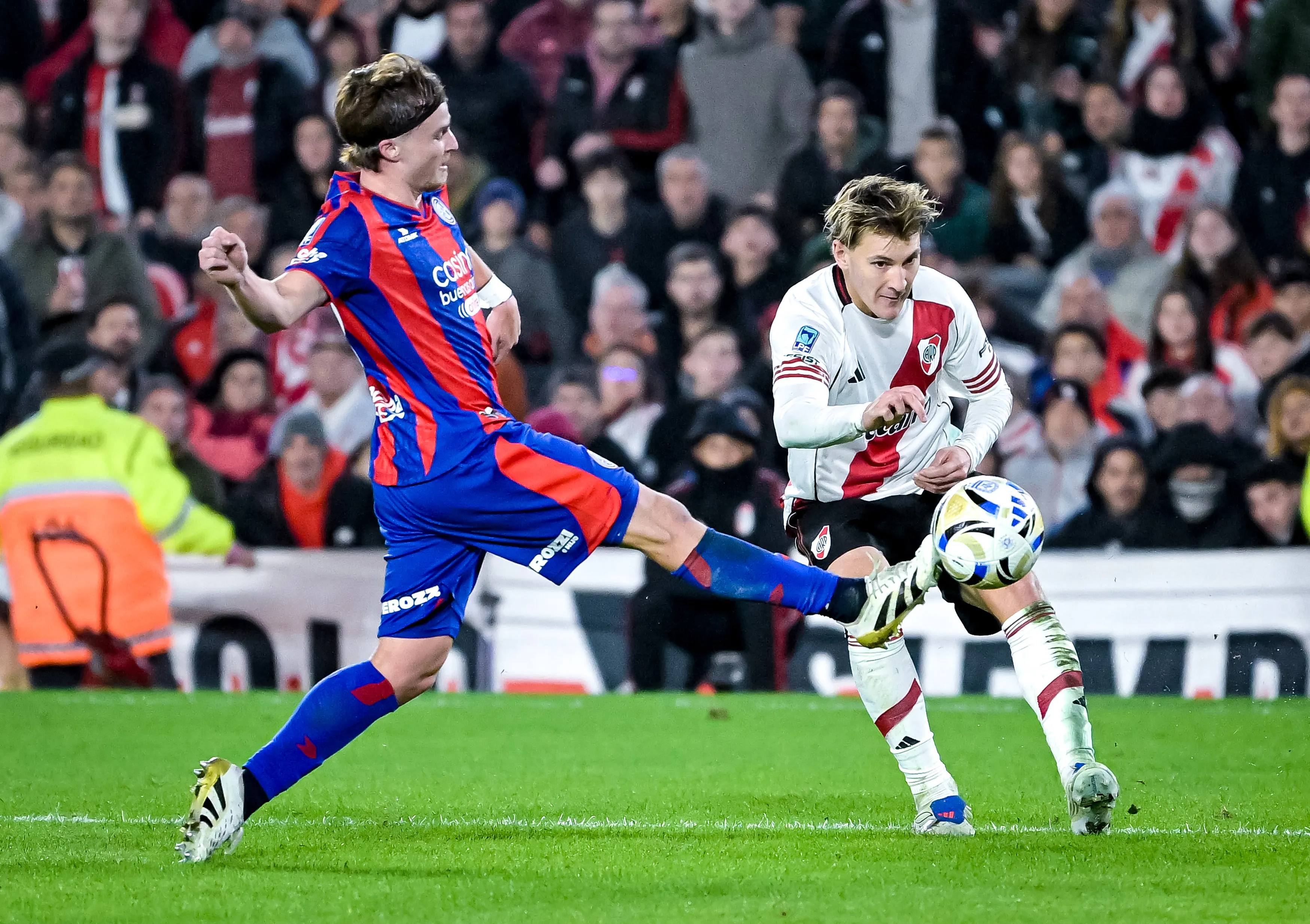 Facundo Colidio ante San Lorenzo. (Foto: Getty)