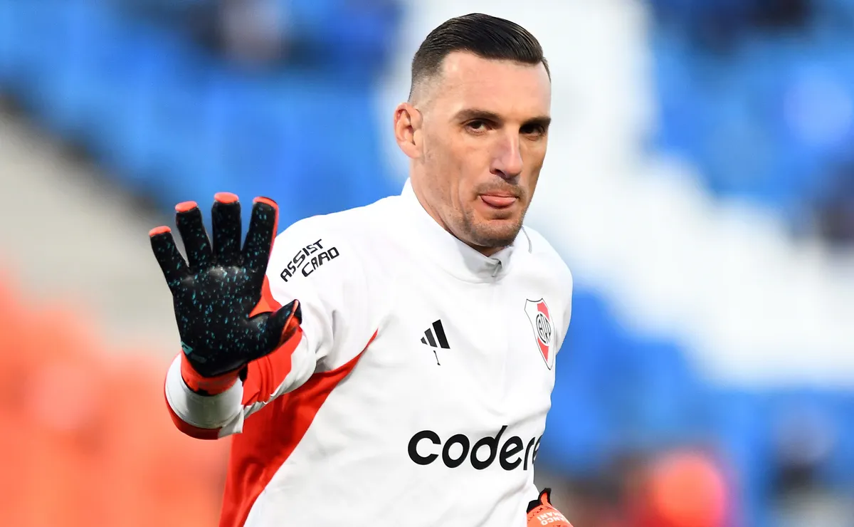 Con la vuelta de Franco Armani y las ausencias de Ian Subiabre y Kendry Páez, los convocados de River vs. Gimnasia