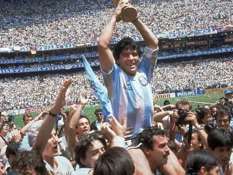 Una promesa, un préstamo, 17 dólares y una anécdota inolvidable: el hombre que llevó a Maradona en andas en México 86