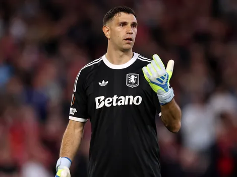 Liverpool sigue a Dibu Martínez: los millones que debería pagar para comprarlo después del Mundial