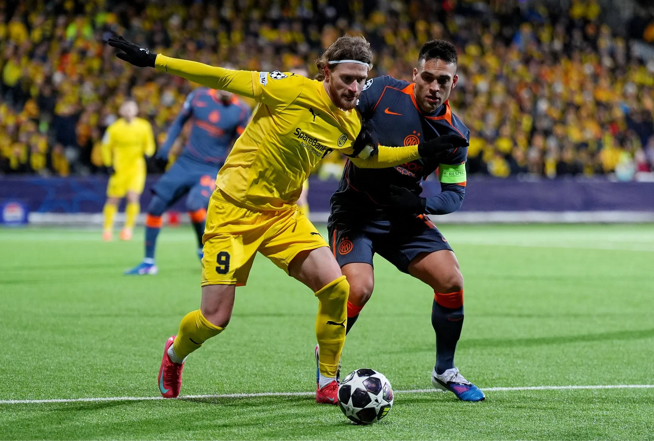 Lautaro Martínez, en el partido de ida con el Bodo/Glimt. Salió lesionado a los 60 minutos. Getty Images.