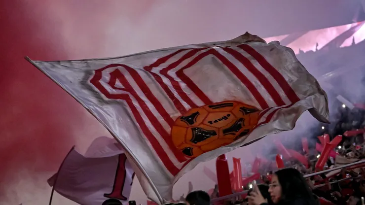 La hinchada de River copó el Monumental.