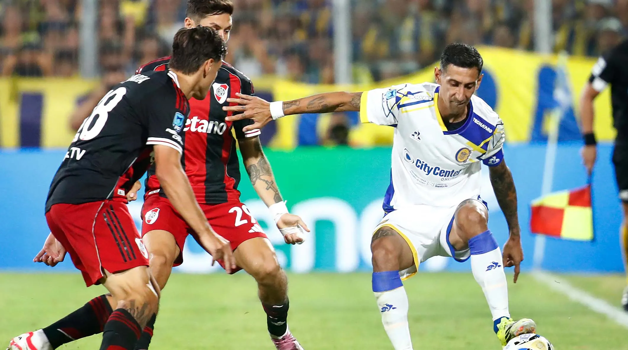 Rosario Central y River será una de las semifinales del Torneo Apertura.