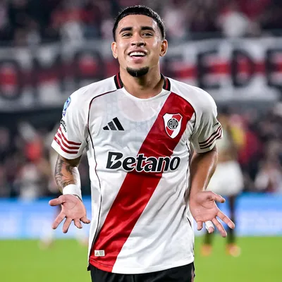 Desde Inglaterra aseguran que Chelsea analiza interrumpir el préstamo de Kendry Páez en River