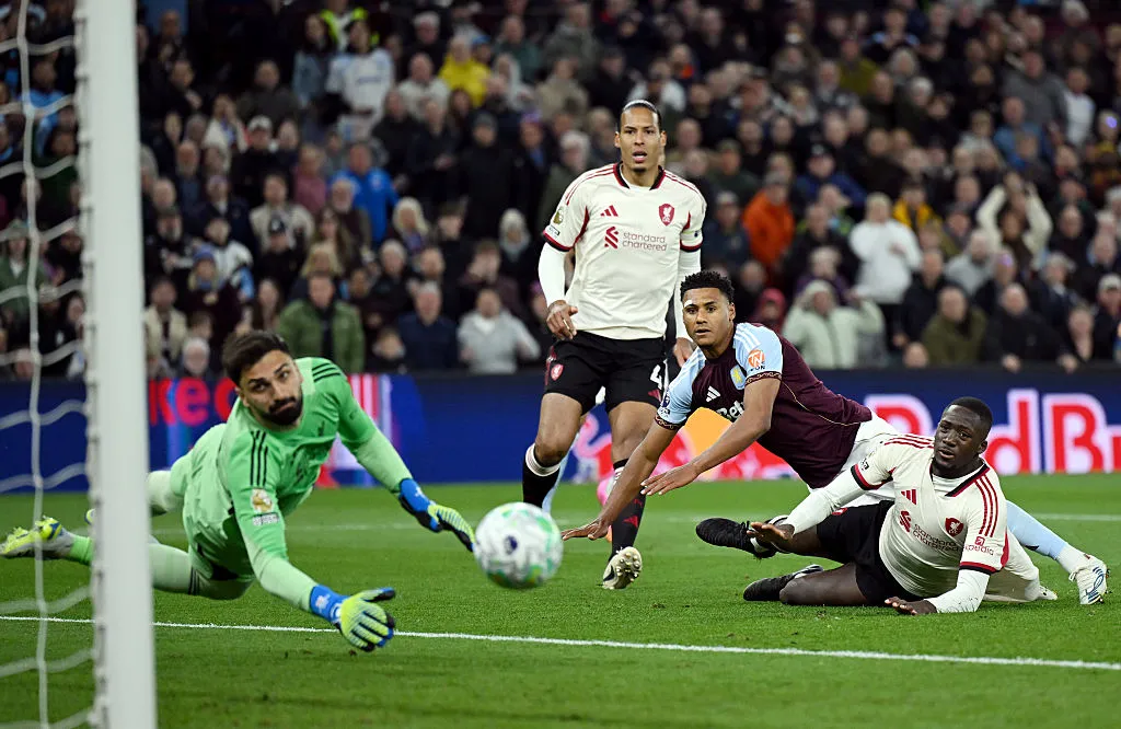 Mo Salah no se aguantó y estalló tras una nueva derrota de Liverpool. (Getty)
