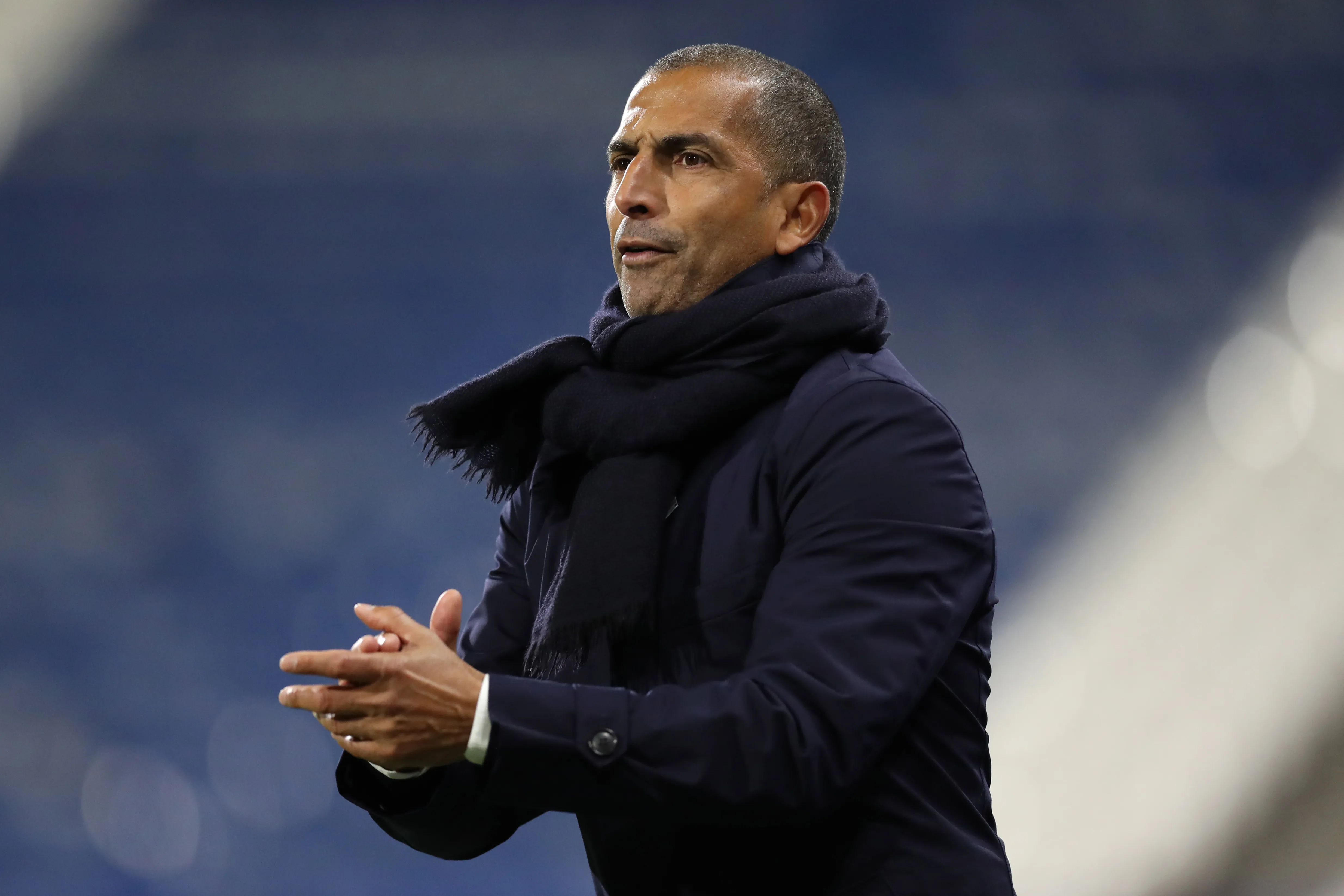 Sabri Lamouchi, DT de Túnez. (George Wood/Getty Images)