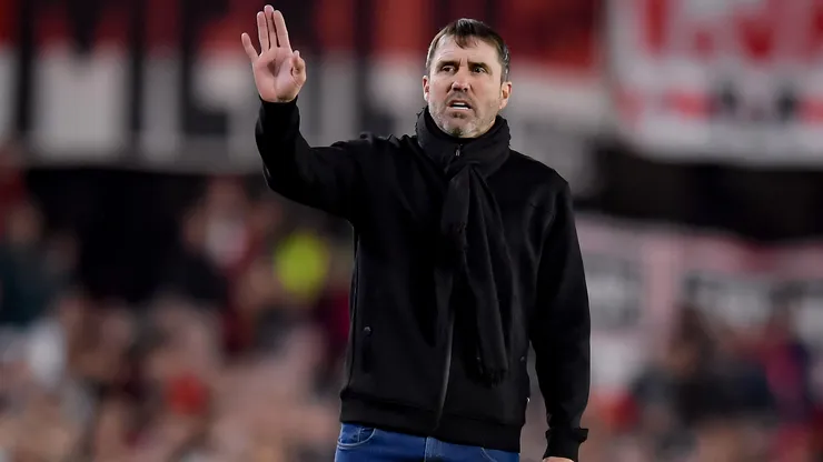 Eduardo Coudet se retiró del campo de juego del Monumental apenas terminó el partido que River le ganó a Rosario Central.