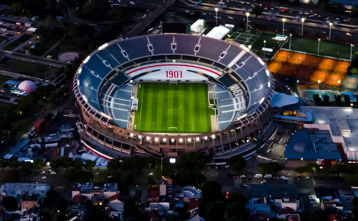 Di Carlo y las novedades de las obras en el Estadio Monumental de River ...