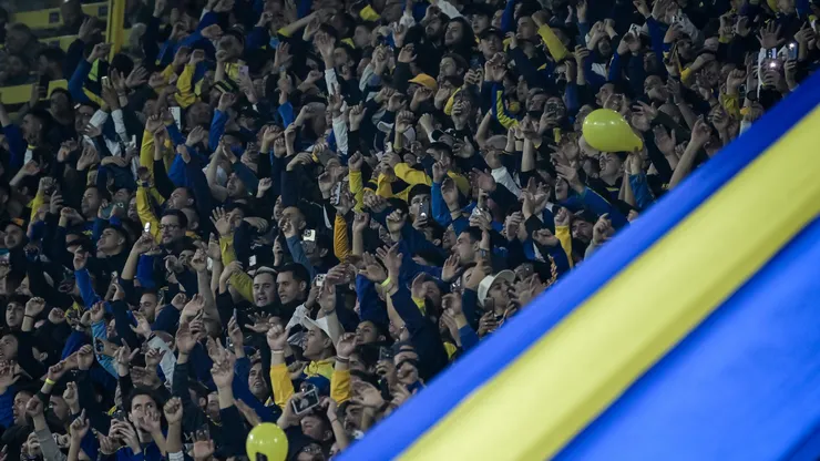 Los hinchas de Boca coparon La Bombonera
