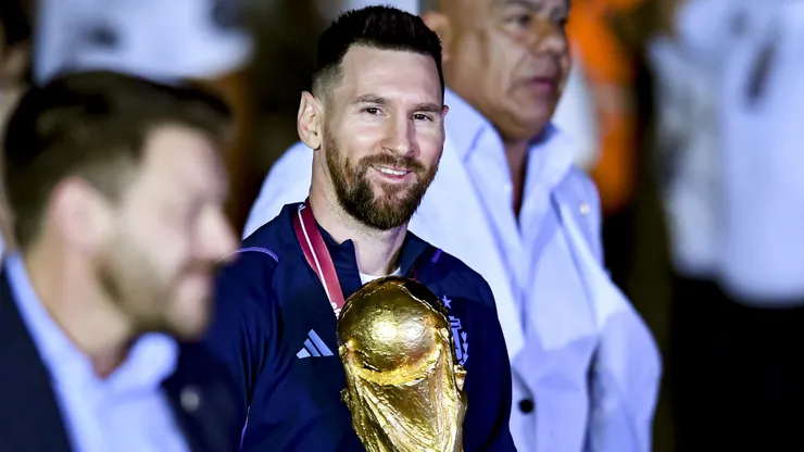 Gerardo Salorio contó que Lionel Messi repartió el premio de campeón de Qatar 2022 con los empleados del predio de la AFA.