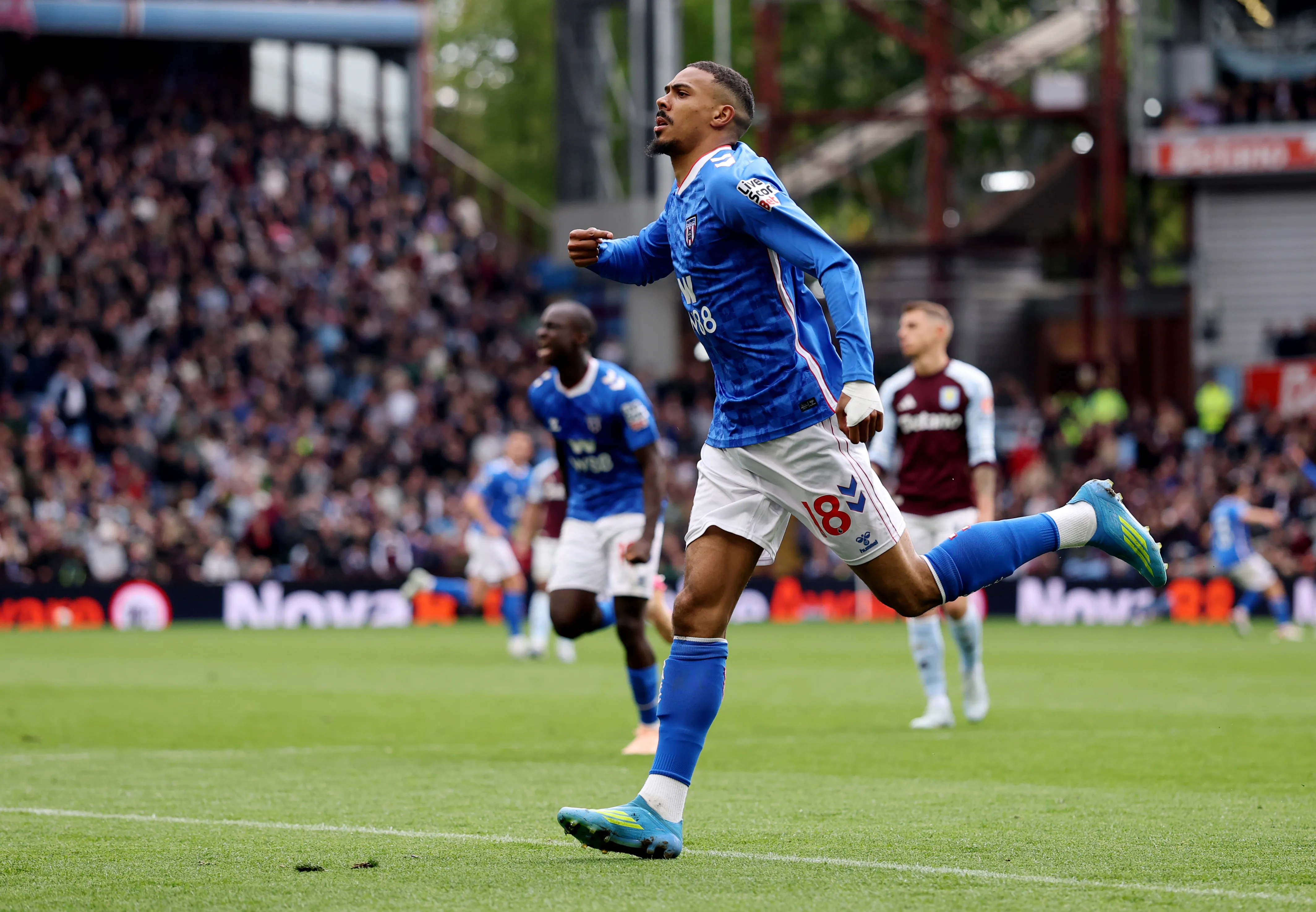 Wilson Isidor se destaca con Sunderland en la Premier League. (Getty).