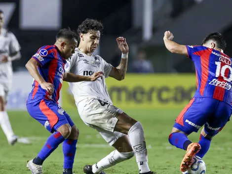 San Lorenzo levantó un 2-0 en contra, le empató a Santos y lo dejó al borde de la eliminación