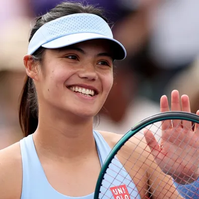 Emma Raducanu eligió al mejor tenista de la historia entre Djokovic, Federer y Nadal