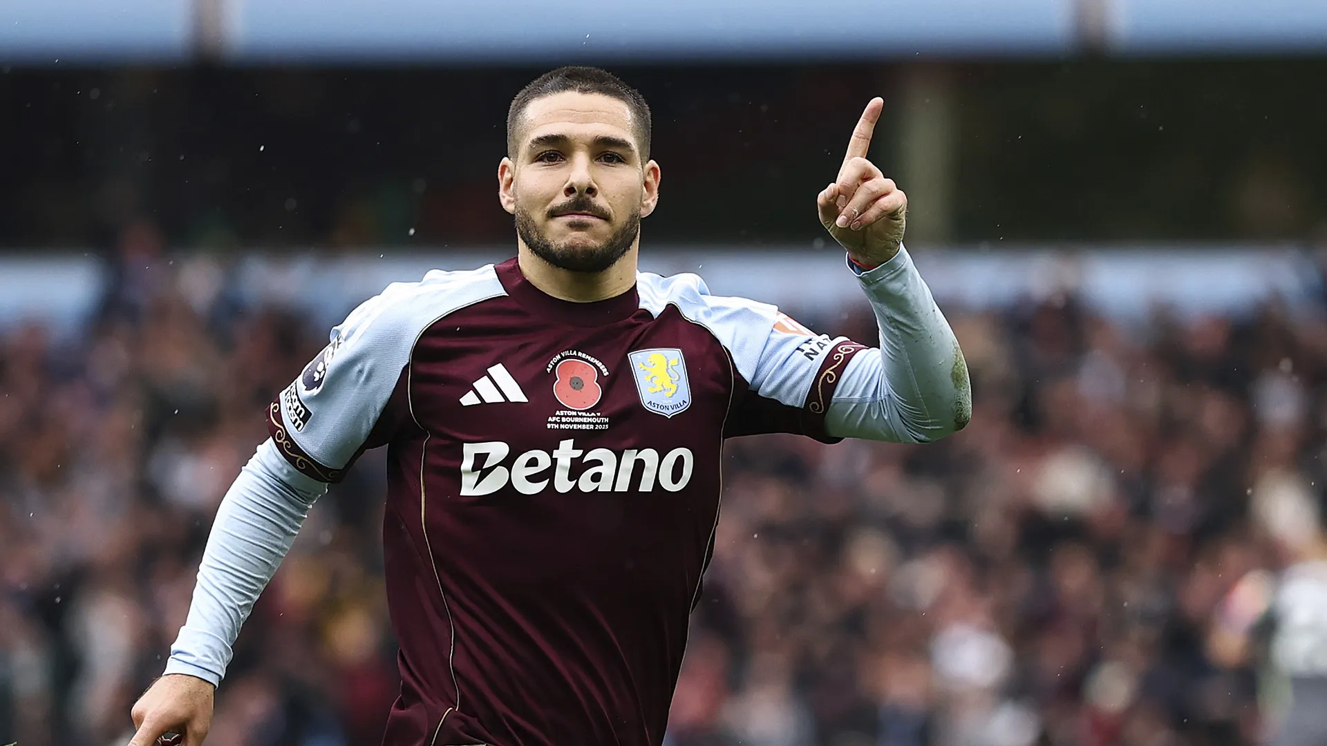 Emiliano Buendía, delantero de Aston Villa.