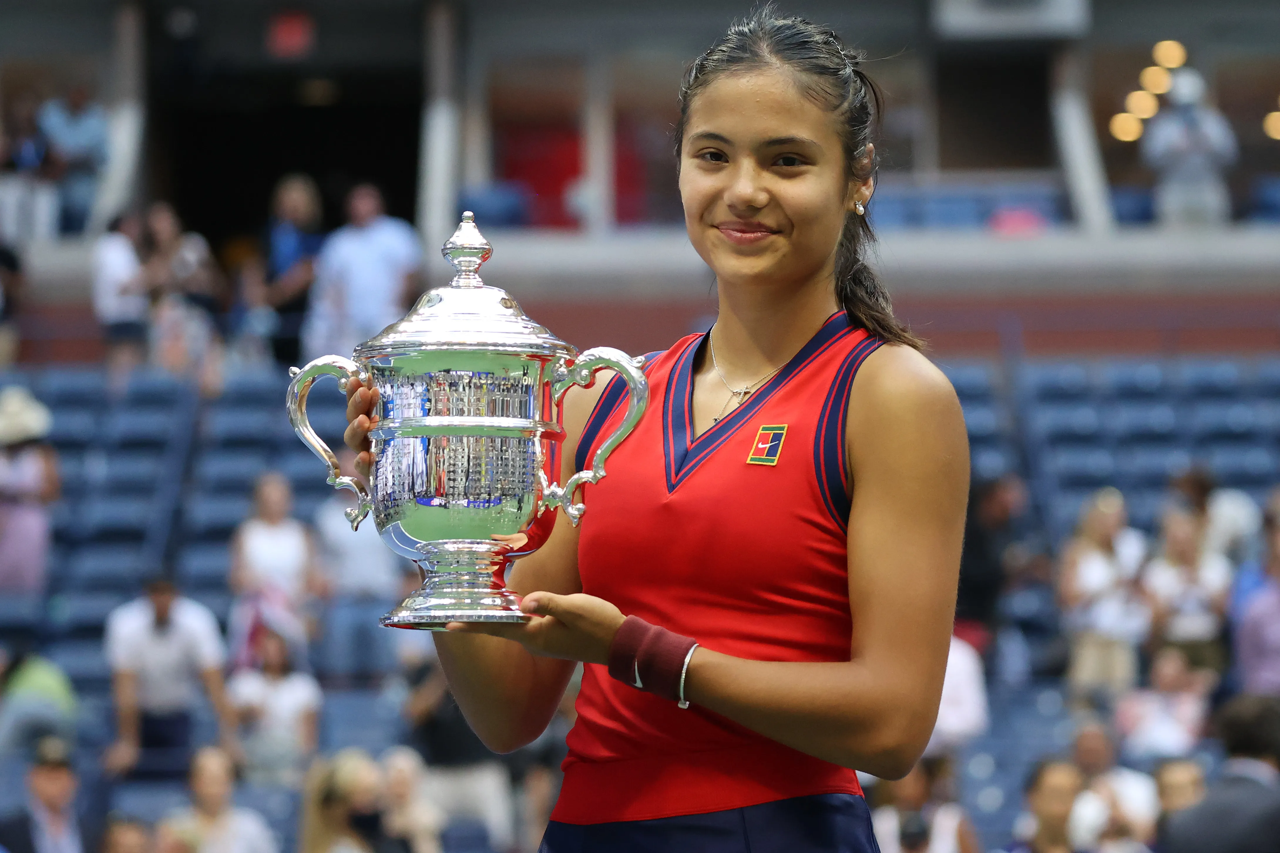 Emma Raducanu luego de ganar US Open 2021. (Foto: Getty).
