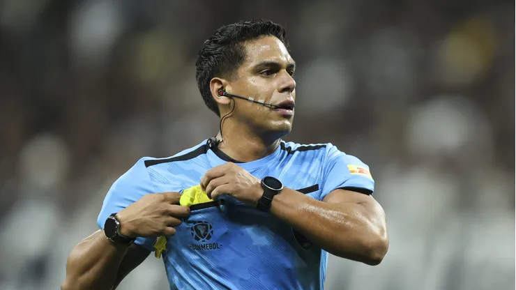 Roberto Pérez será árbitro de River vs. Blooming en la Sudamericana