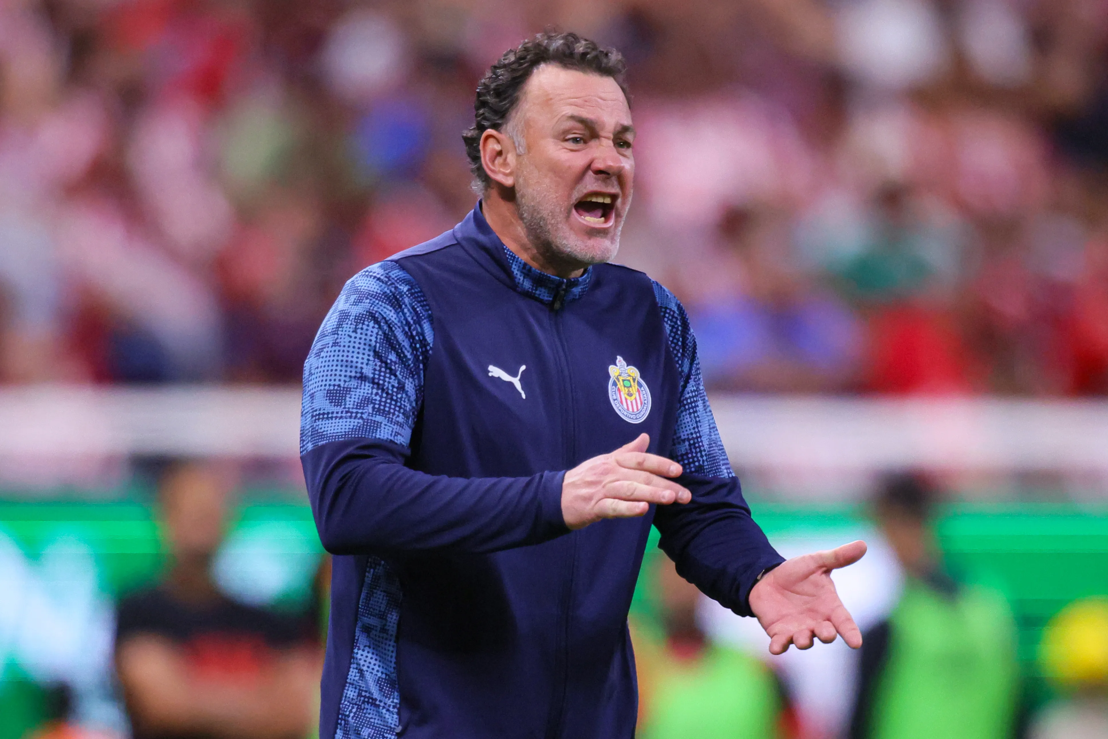 Gabriel Milito, entrenador de Chivas.