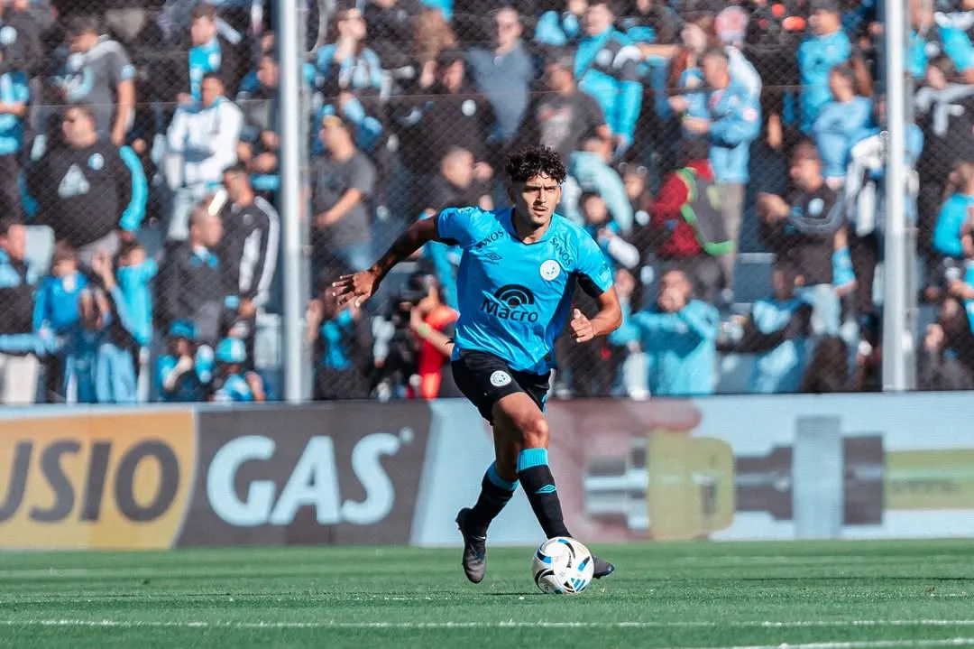 Adrián Sánchez, una de las piezas claves de Belgrano. (@ssanchezadriann).