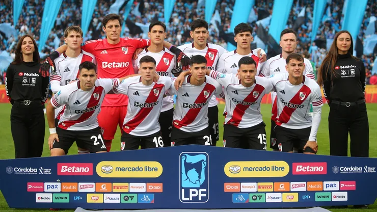 Los 11 titulares de River en Córdoba.