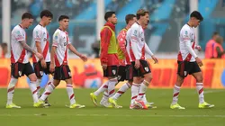 Los jugadores de River tras la derrota contra Belgrano.