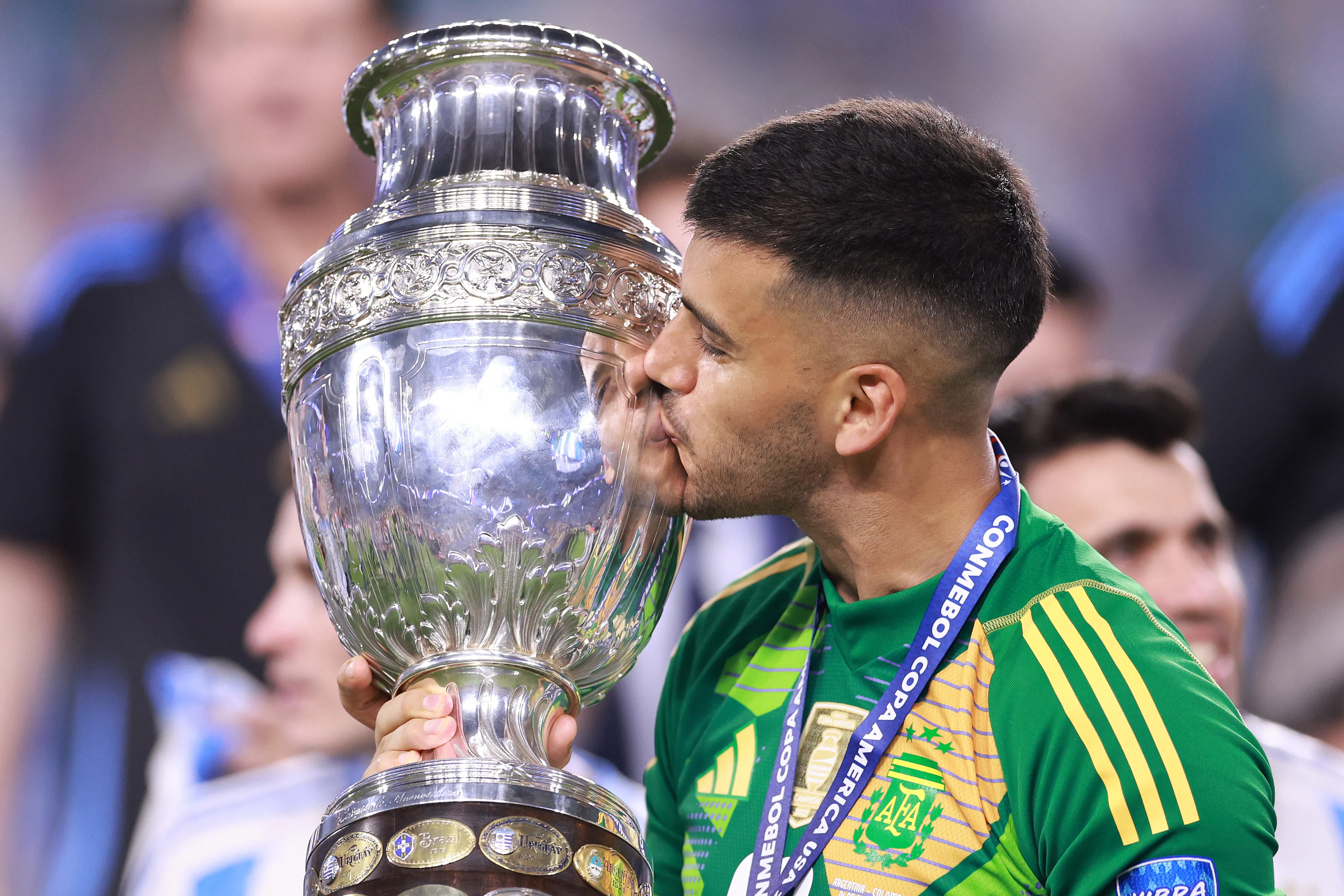 Rulli va por su segundo Mundial