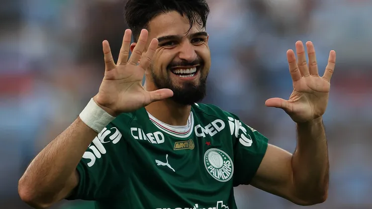 El Flaco López, figura con Palmeiras