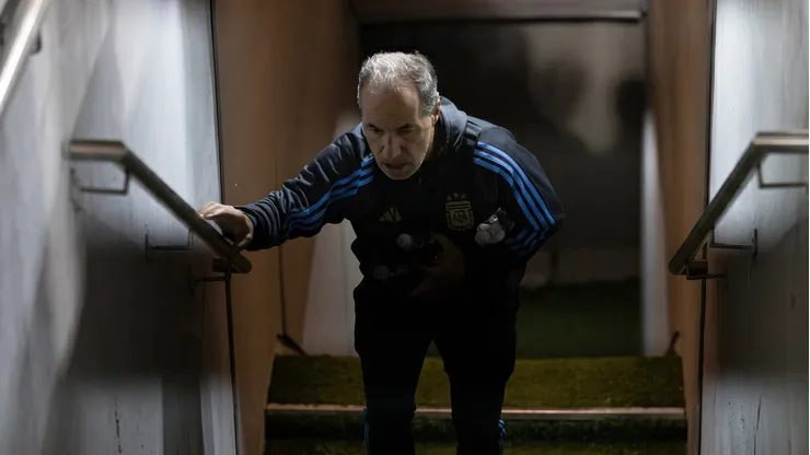 Marito De Stéfano, el utilero de la Selección Argentina que duerme con Dibu Martínez y consiente a Messi como un hijo