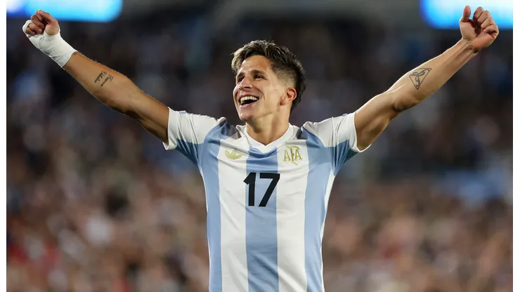Giuliano Simeone, futbolista de la Selección Argentina.