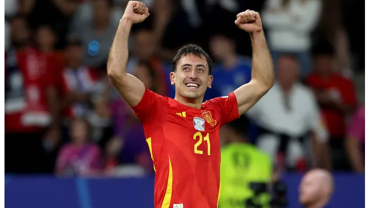 Mikel Oyarzabal, futbolista de la Selección de España.