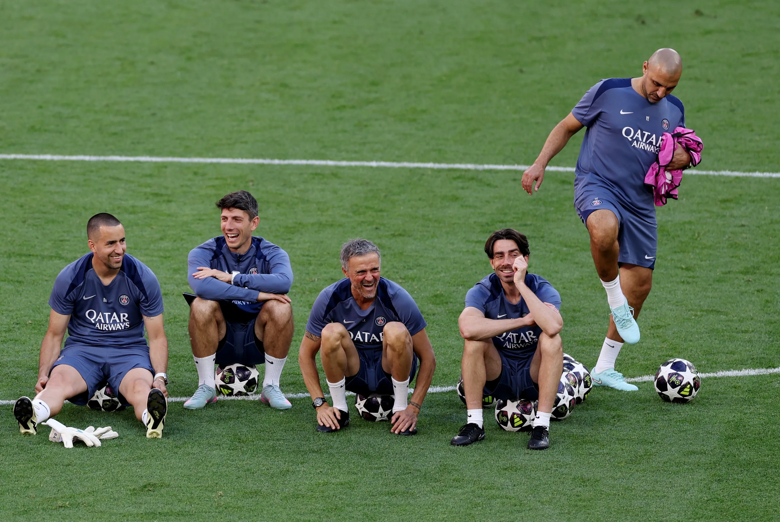 Luis Enrique no prohibió las risas en PSG.