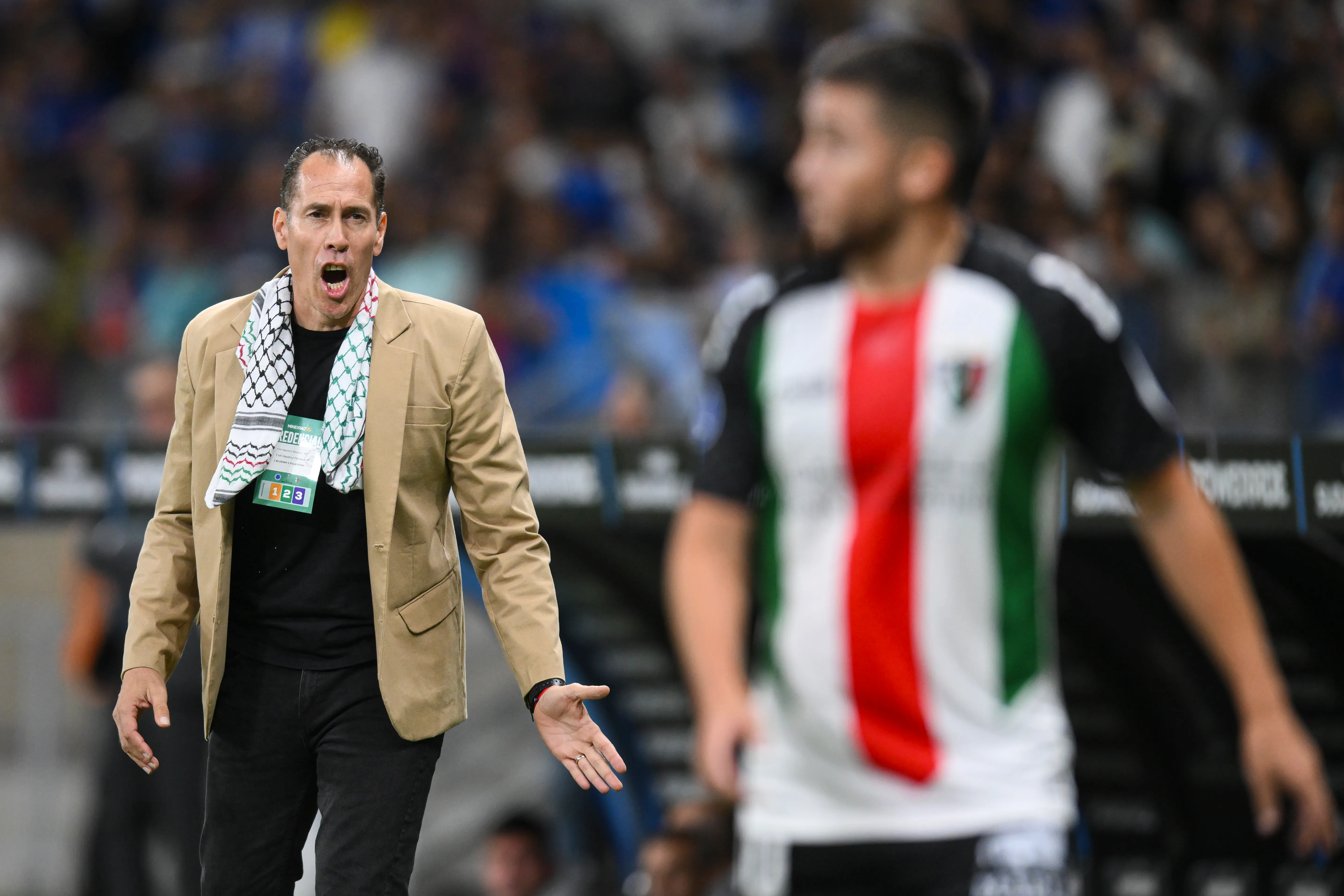 Lucas Bovaglio, entrenador argentino de O’Higgins. (Getty Images)