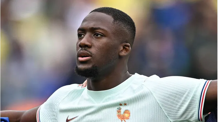 Ibrahima Konaté reforzaría gratis al Real Madrid tras jugar el Mundial con Francia