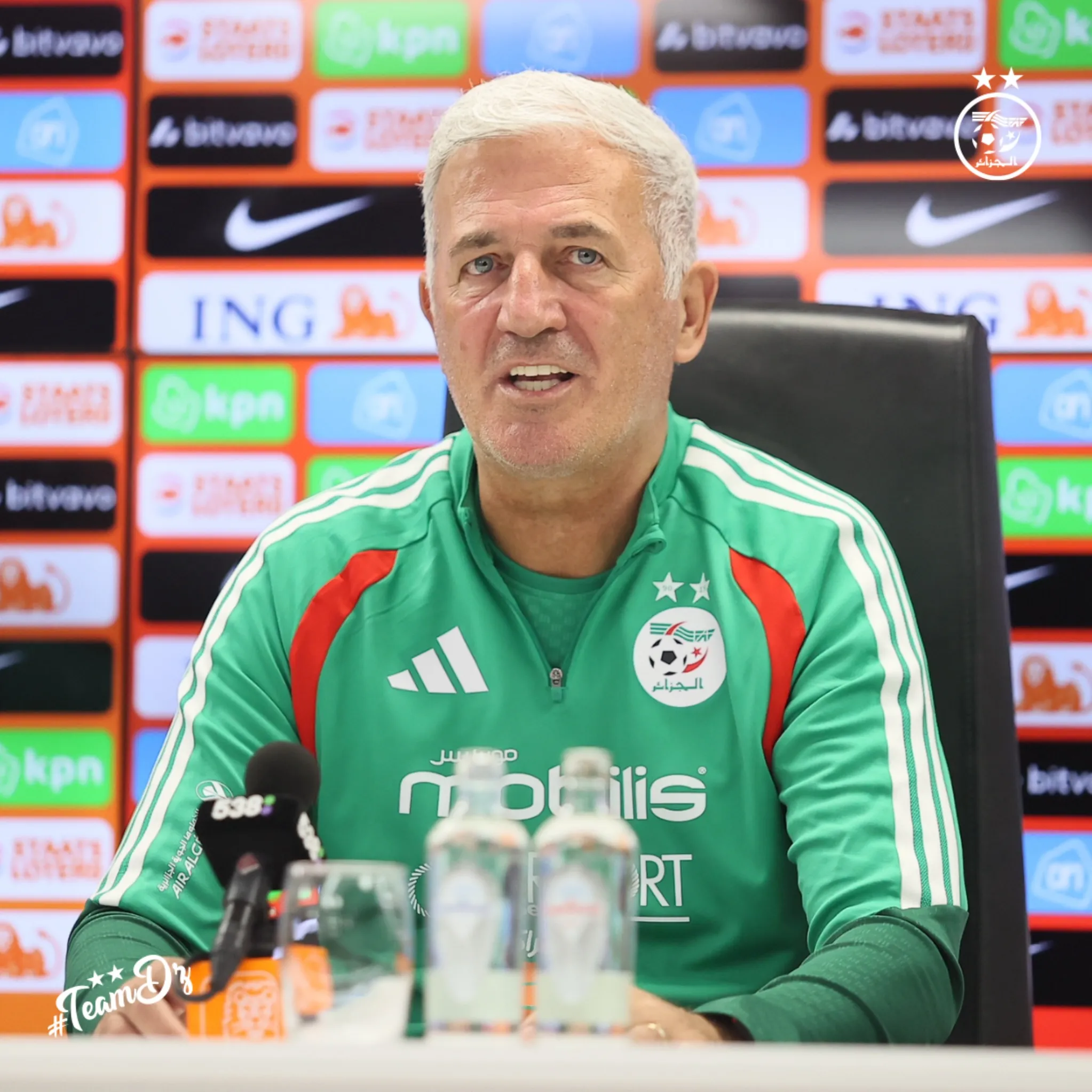 Petkovic, entrenador de Argelia. Foto IG.