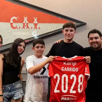 Nicolás Garrido fue denunciado por violencia de género