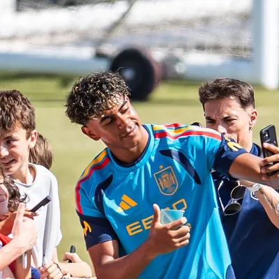 Lamine Yamal es duda para el debut de España en el Mundial