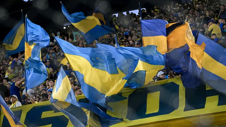 Los hinchas de Boca quieren a Villa de nuevo en el club