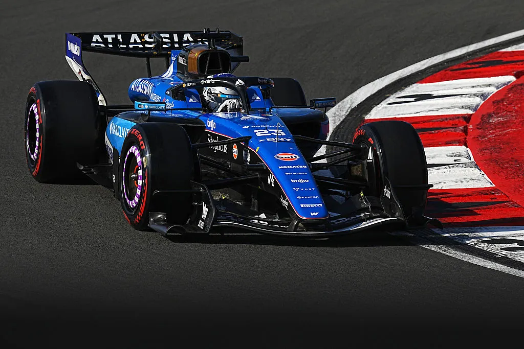 Albon perdió protagonismo y su temporada no está siendo lo que esperaba. (Getty)