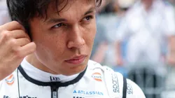 Alex Albon explora sus opciones a futuro