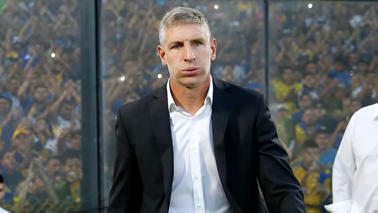 Martín Palermo analiza opciones en el mercado.