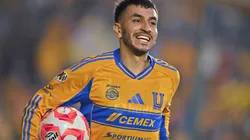 Ángel Correa en Tigres UANL.