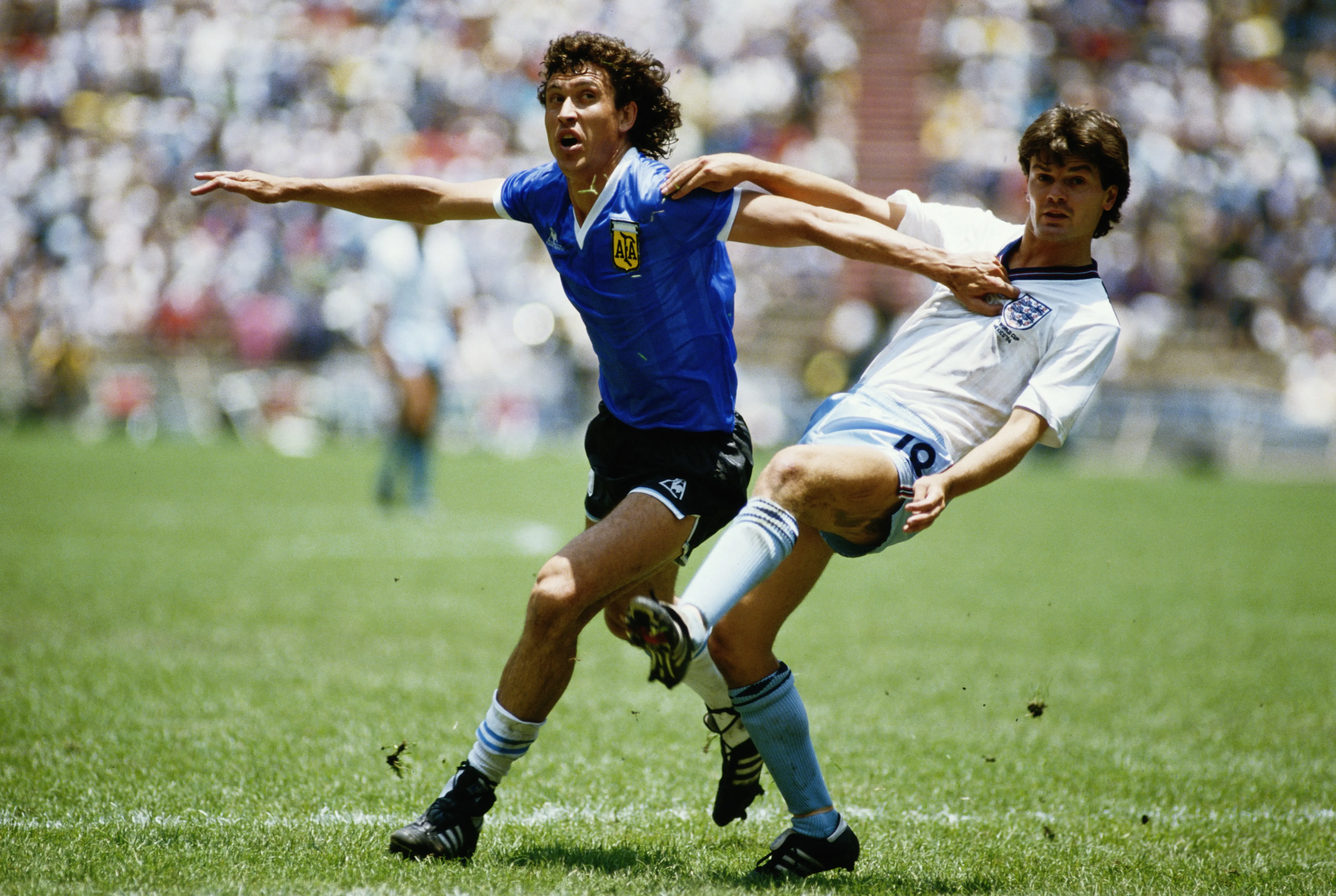 Valdano ante Inglaterra en México 86. (Foto: Getty).