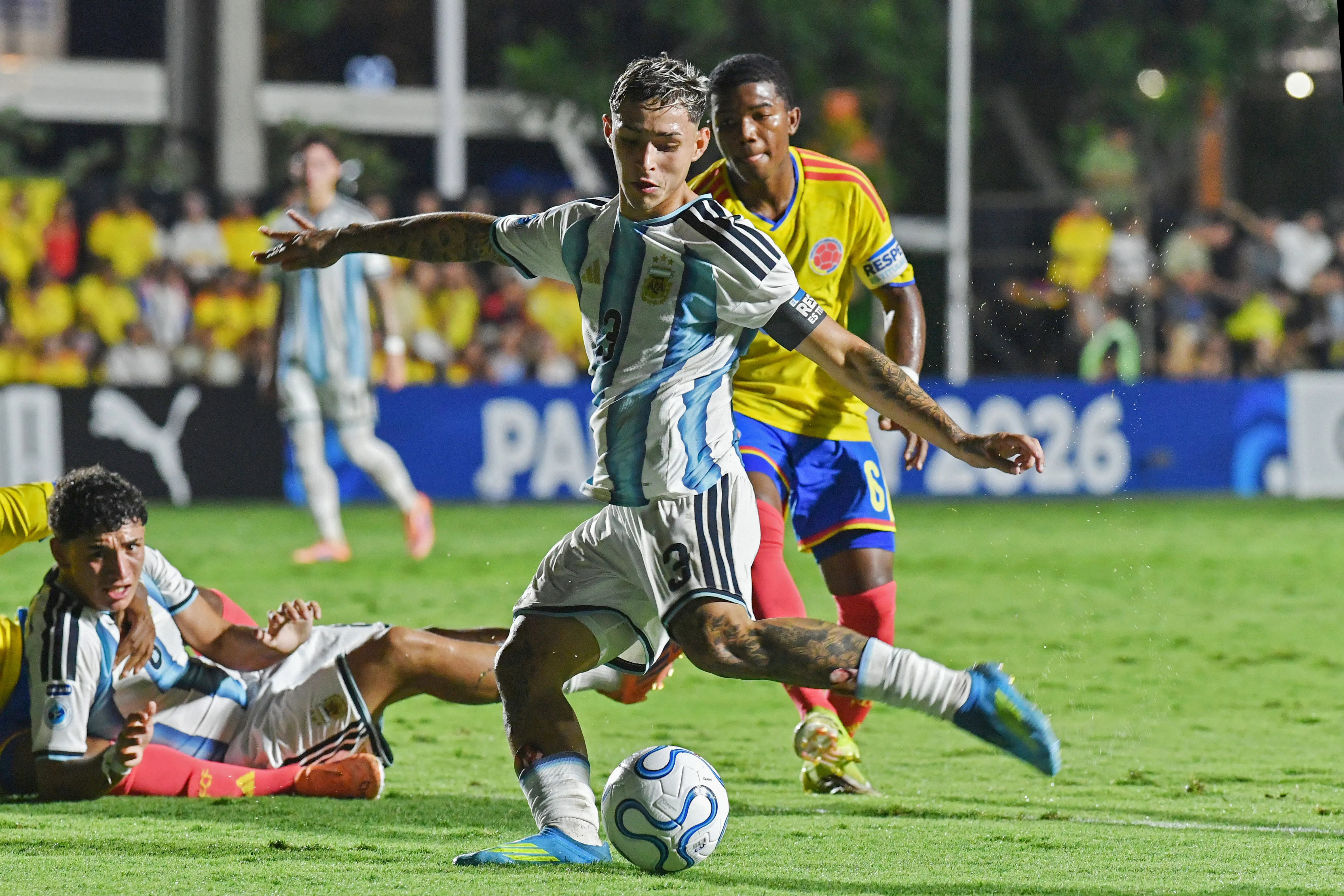 Simón Escobar en el Mundial Sub 17. (Foto: Getty)