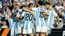 Argentina cerró su gira de amistosos previa al Mundial con una goleada ante Islandia.