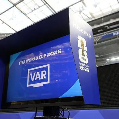 ¿Se puede anular un gol a instancias del VAR si el partido ya se había reanudado?