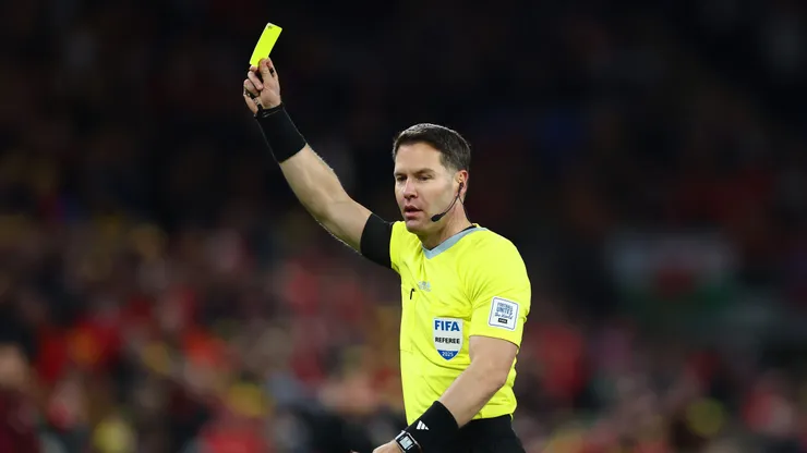 Danny Makkelie, el juez que arbitra Estados Unidos vs. Paraguay.