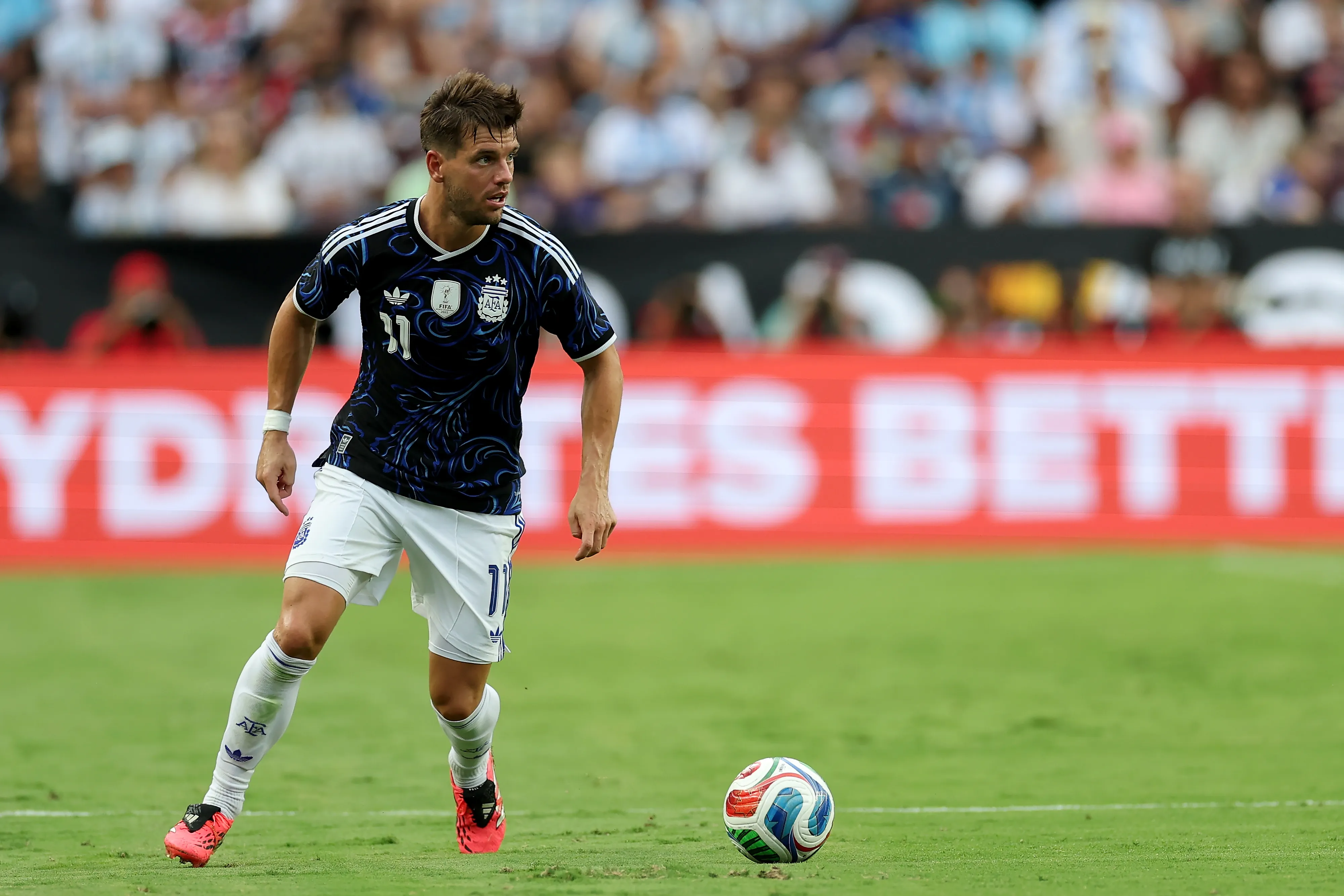 Giovani Lo Celso con la camiseta de la Selección Argentina. (Foto: Getty).